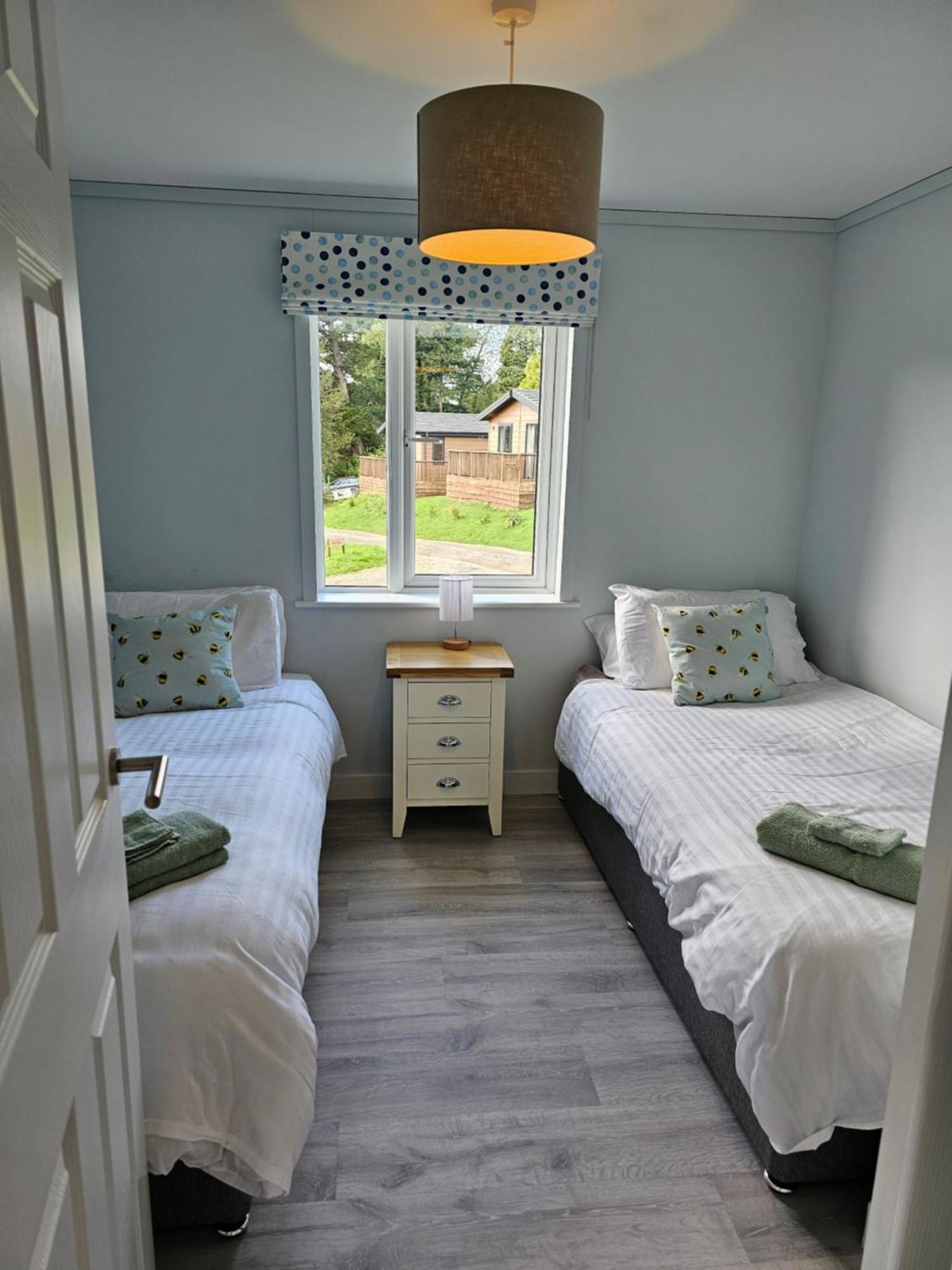 Peacock - Sleeps 4 - 2 Bedrooms Looe